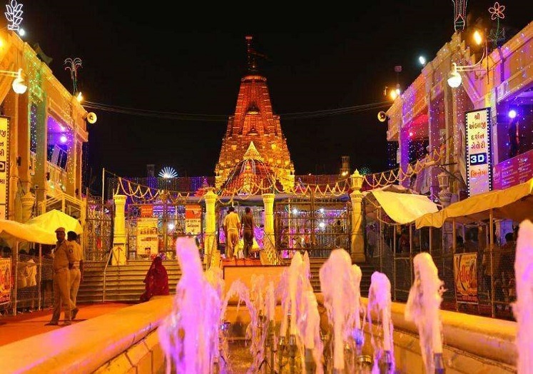 One Day Trip to Ambaji via Mahudi